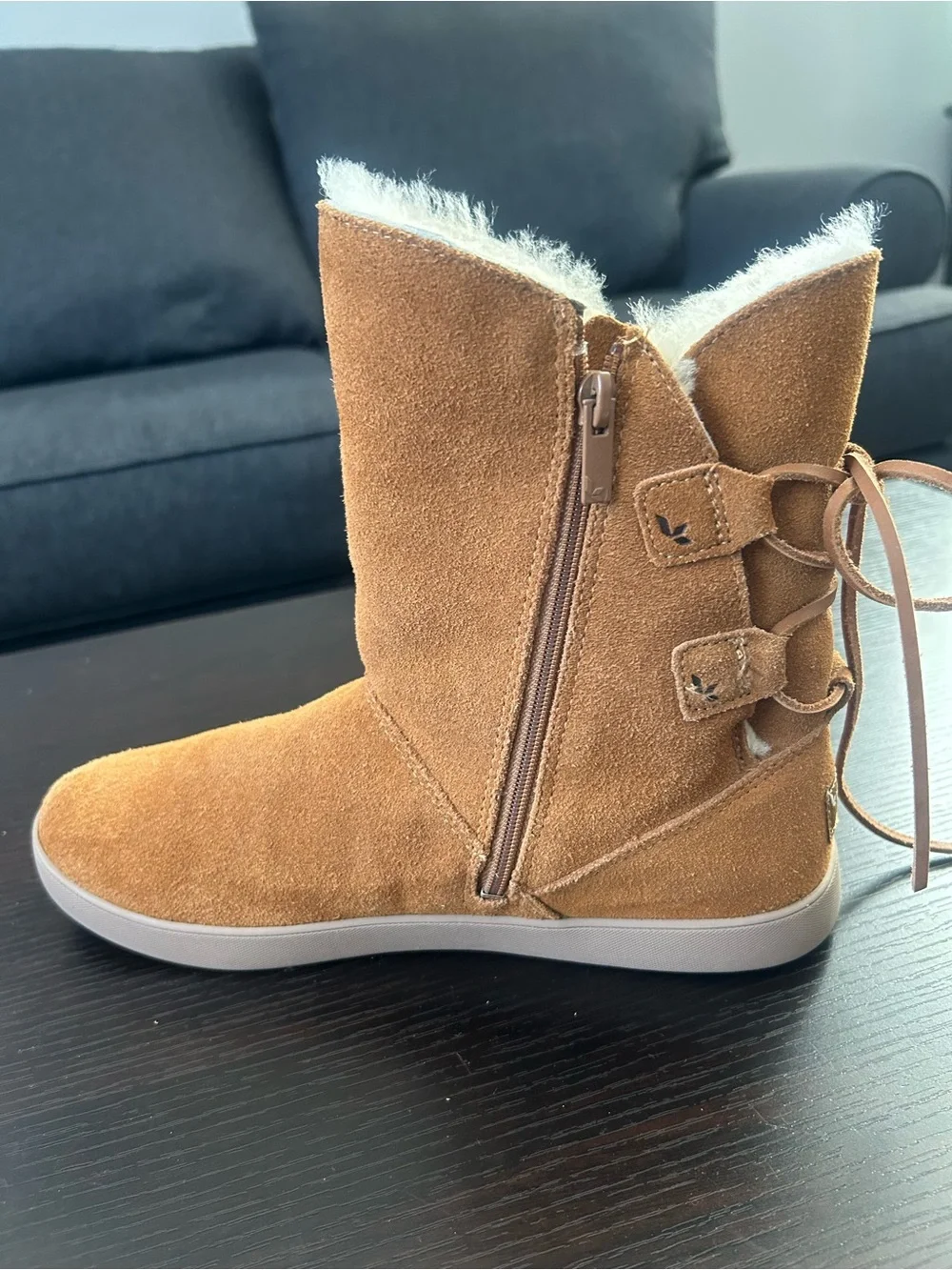 Kookaburra by Ugg shasi Suede Shearling-Lined Women's short Boots - Chestnut